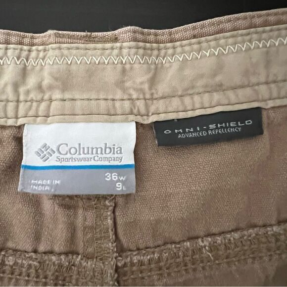 Columbia Shorts 9'' Mens Sz 36 Brown Omni-Shield Chino Pocket Hiking Outdoor - Picture 8 of 12